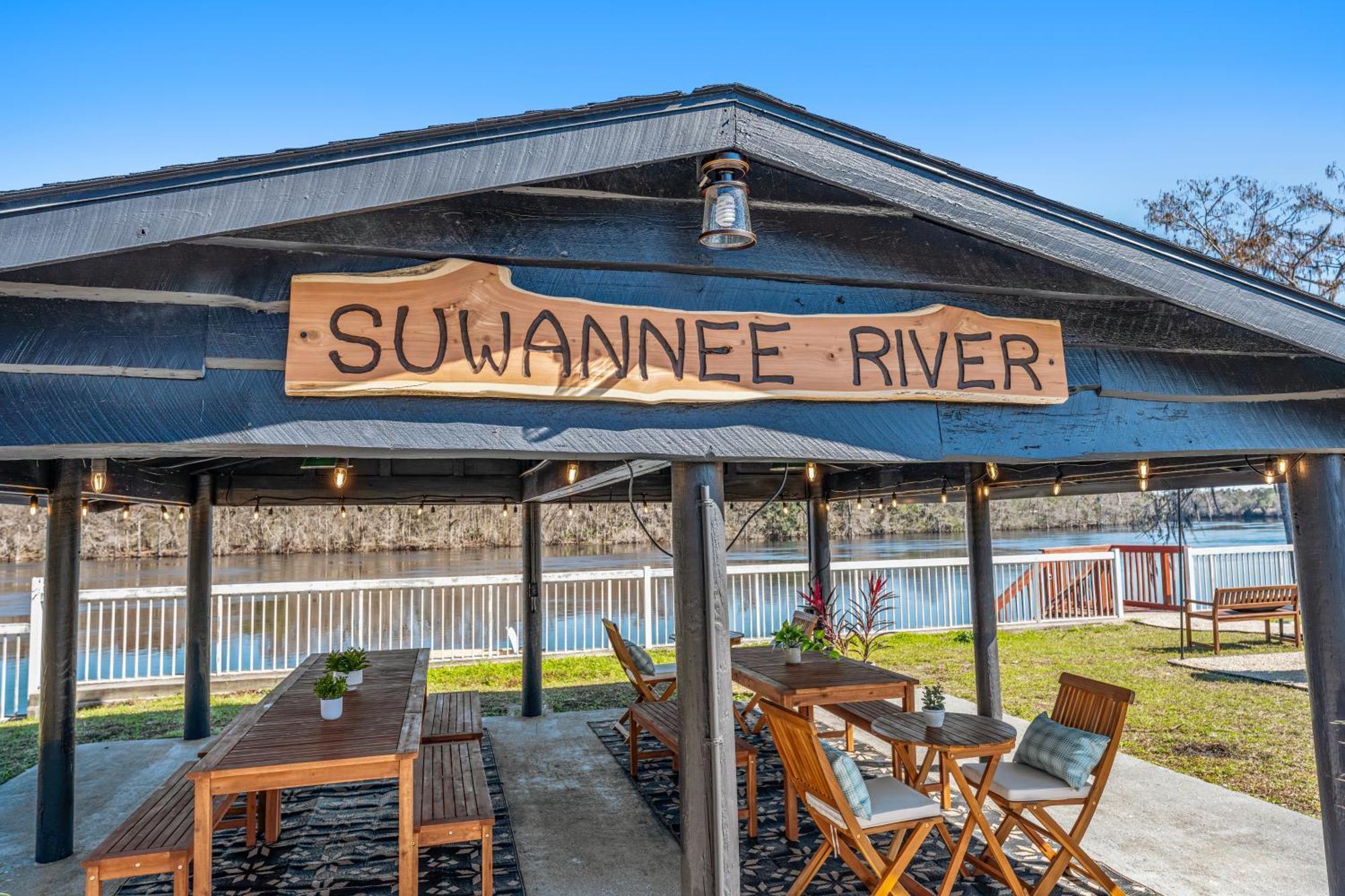 Suwannee Gables Hotel Old Town Ngoại thất bức ảnh